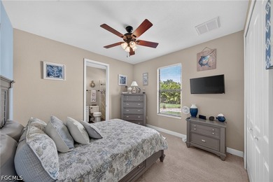 Walking distance to Cape Harbour! RV garage with Car Lift - photo 24