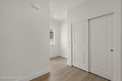 Incredible opportunity to purchase a brand-new, stunning - photo 2