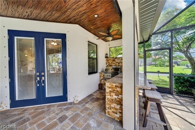 Walking distance to Cape Harbour! RV garage with Car Lift - photo 34