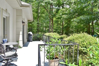 This Beautiful custom-built home is thoughtfully designed and - photo 35