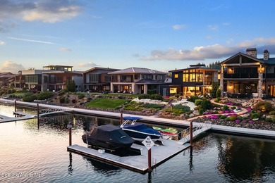 One-of-one WATERFRONT offering on the rare and coveted Gold - photo 3