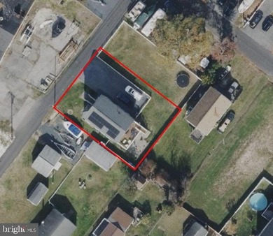 Want a lower BGE BILL!? This is the home for you! The solar - photo 5
