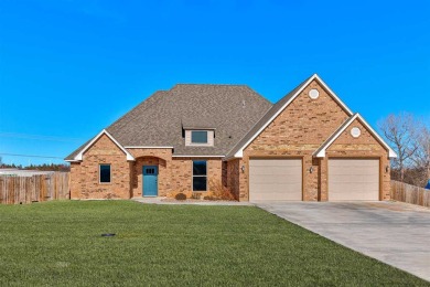 Lake Lawtonka Home For Sale in Lawton Oklahoma