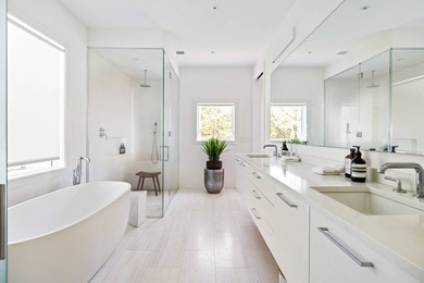 Originally conceived as the Laguna Project, 9 Margarets is an - photo 11