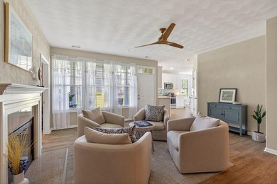 Discover exceptional value in this recently upgraded FURNISHED - photo 2