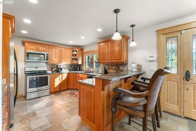 Welcome to Lookingglass Vineyard, a remarkable 142.94-acre - photo 14