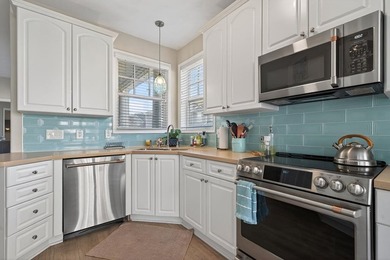 Discover exceptional value in this recently upgraded FURNISHED - photo 5