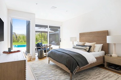 Originally conceived as the Laguna Project, 9 Margarets is an - photo 16