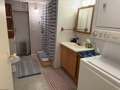 2 BEDROOM ONE BATH CABIN WITH COVERED FRONT AND BACK PORCH. TWO - photo 8
