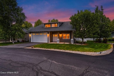 Pristine Cottage in Dover Bay featuring a main level primary - photo 1