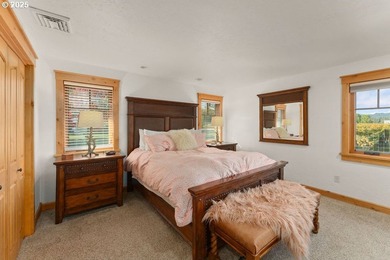 Welcome to Lookingglass Vineyard, a remarkable 142.94-acre - photo 22