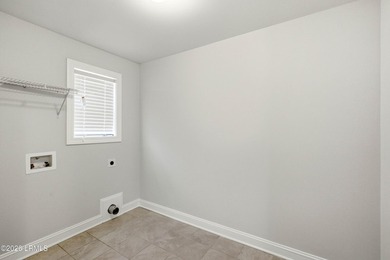 Welcome to 3674 Oyster Bluff Drive! Just 5 minutes from historic - photo 50
