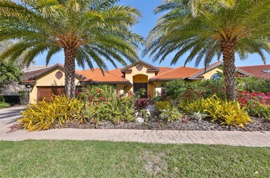Exceptional canal-front estate offering nearly 5,000 square feet - photo 5