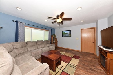 This fantastic 3 BDR home is situated on a remarkable lot - photo 8