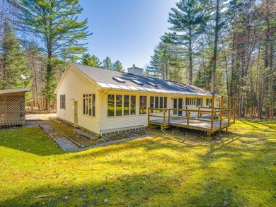 Located in the heart of the Adirondack Mountains, this charming - photo 15