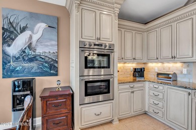 Welcome to one of the most extraordinary waterfront estates ever - photo 27