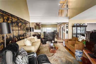 This exceptional condo commands a premium position with sweeping - photo 27