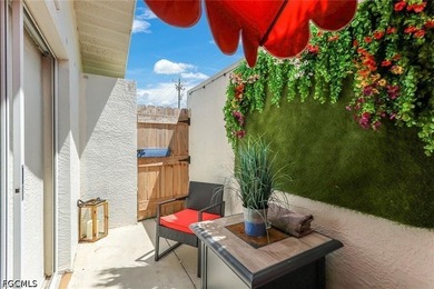 Welcome to your dream waterfront retreat! This beautifully - photo 33