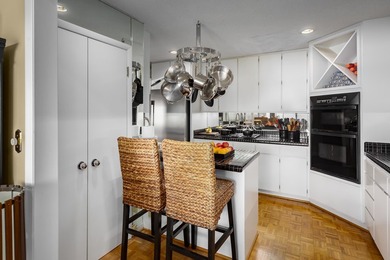 This exceptional condo commands a premium position with sweeping - photo 33