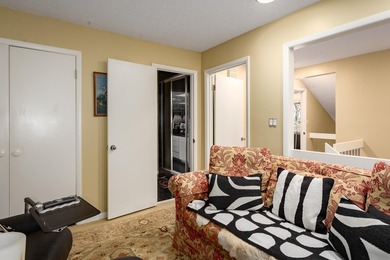 This exceptional condo commands a premium position with sweeping - photo 34