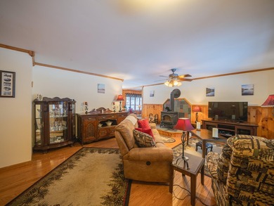 Located in the heart of the Adirondack Mountains, this charming - photo 38