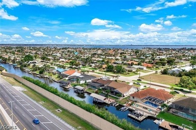 Welcome to your dream waterfront retreat! This beautifully - photo 40