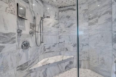 Welcome to one of the most extraordinary waterfront estates ever - photo 40