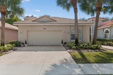 Beautifully UPDATED Move in Ready, One Story, Single Family Home - photo 2