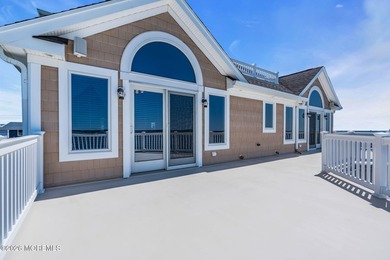 Welcome to one of the most extraordinary waterfront estates ever - photo 44