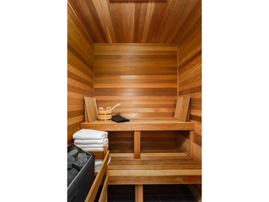 This exceptional condo commands a premium position with sweeping - photo 44