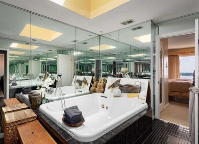 This exceptional condo commands a premium position with sweeping - photo 47