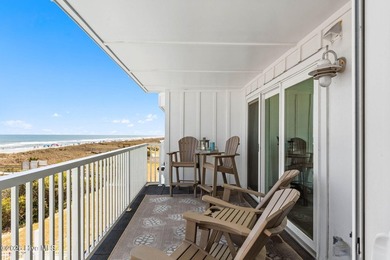 Unbeatable views, effortless coastal living, and a front-row - photo 5