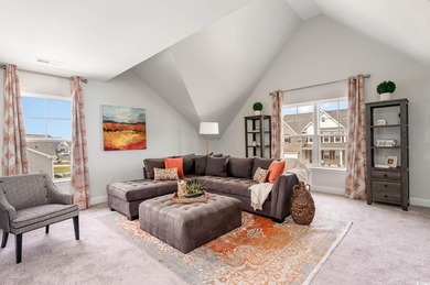 *5 bedrooms, 2.5 baths *Formal dining room *Quartz countertops - photo 12