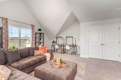 *5 bedrooms, 2.5 baths *Formal dining room *Quartz countertops - photo 14