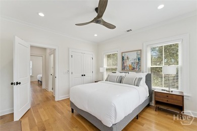 This low-maintenance home is a refreshing contrast to the high - photo 15