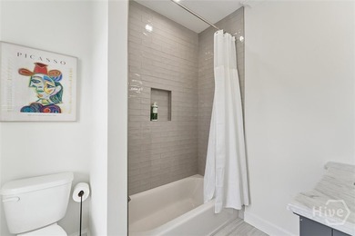 This low-maintenance home is a refreshing contrast to the high - photo 17