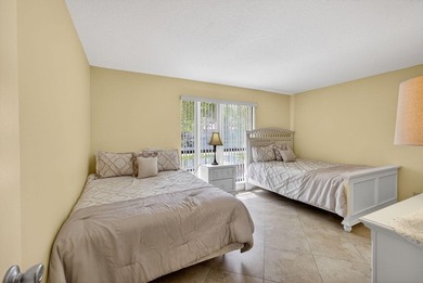 Beautifully maintained 2-bedroom, 2-bath first-floor corner - photo 17