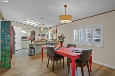 Upon entering this well-maintained home, with its recent updates - photo 24