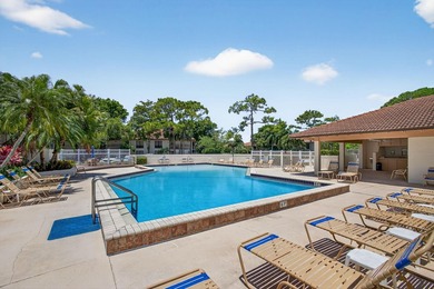 Beautifully maintained 2-bedroom, 2-bath first-floor corner - photo 32
