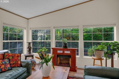 Upon entering this well-maintained home, with its recent updates - photo 32