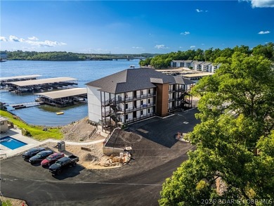 Welcome to the newest building at Robin's at the Water's - photo 45