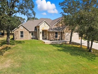 Lake Bridgeport Home For Sale in Runaway Bay Texas