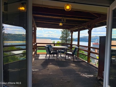 Welcome to Harrison, one of the most beloved lakeside towns in - photo 4