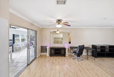 Spacious CBS lakefront home on a desirable corner lot! This - photo 23