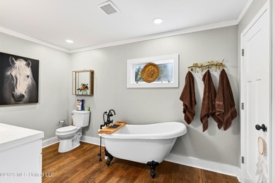 Fall in love with the rustic cottage charm and cozy feel of this - photo 25