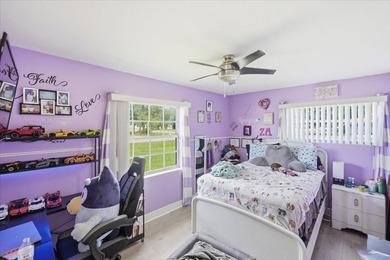 Spacious CBS lakefront home on a desirable corner lot! This - photo 29