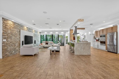 Stunning modern home in prestigious Coral Ridge Country Club! - photo 11