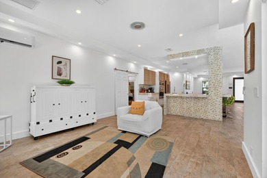 Stunning modern home in prestigious Coral Ridge Country Club! - photo 14