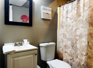 This condo is priced to sell and ready for your next - photo 17