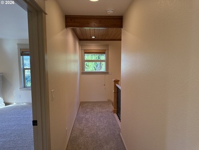 Welcome to this well-maintained 3-bedroom, 2.5-bath home located - photo 19